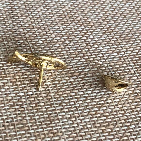 Vintage Avon Walk Around the Work for Breast Cancer Pin - Picture 9 of 16